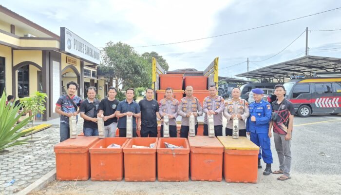 Polres Bangka Barat Gagalkan Penyelundupan 10 Ton Timah, Disamarkan dalam Fiber Udang untuk Kelabui Petugas