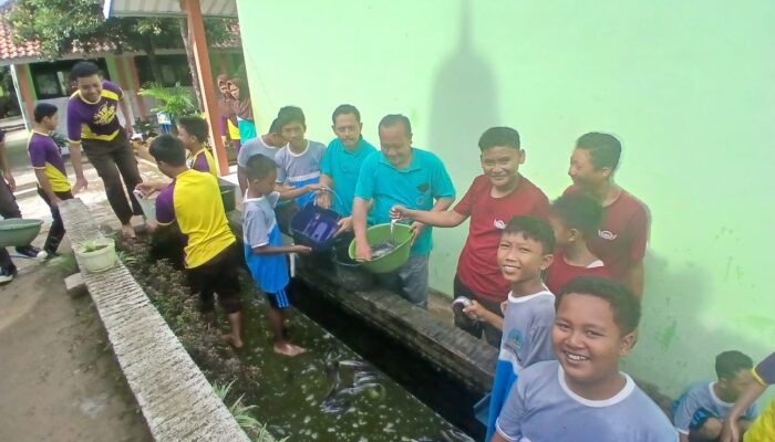 SMPN 1 Todanan Panen 3.000 Lele, Pembelajaran Lifeskill Ditanamkan Lewat Budidaya Ikan