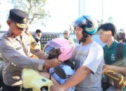 Polantas Polda Babel Bagi Helm Gratis di OKM 2026, Edukasi Tertib Lalu Lintas