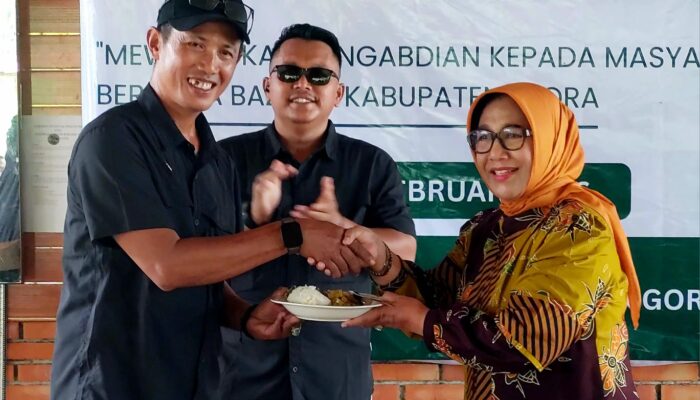 Wartawan Blora Rayakan HPN 2026 dengan Aksi Tanam Pohon dan Bansos
