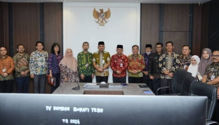 Bupati Tebo Hadiri Entry Meeting Pemeriksaan LKPD 2025