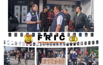 Dibulan Ramadhan DPP FRIC Berbagi Takjil Gratis Kepada Masyarakat dan Pengendara Motor 
