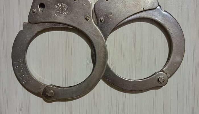 Seram! Pelajar Dibawa Keliling Pakai Borgol, Pelaku Ngaku Polisi dan Minta Tebusan