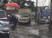 Gak Pakai Lama! Ketua DPRD Tangerang Desak Jalan Rusak Segera Disikat