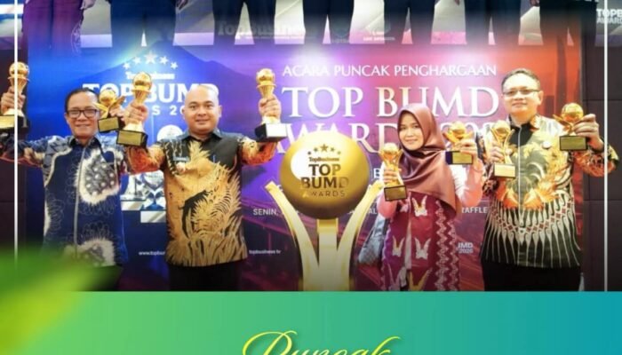 Bupati Tebo Raih Penghargaan Pembina BUMD Terbaik 2026