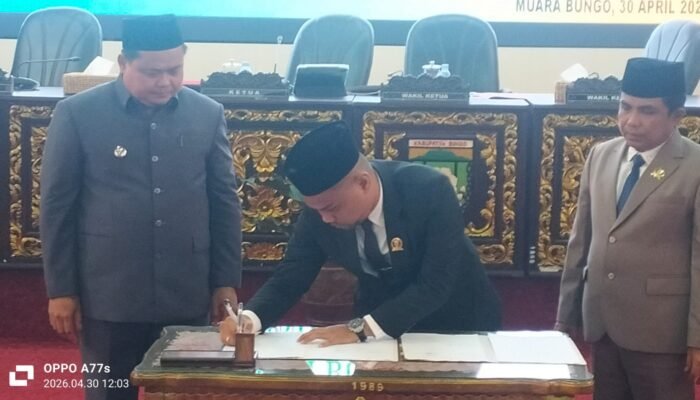 DPRD Bungo Paripurna LKPJ 2025, Pemkab Siap Tindak Lanjuti Rekomendasi