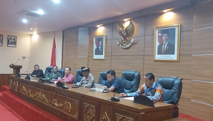 Ketua DPRD Kabupaten Bangli Terima Aspirasi Puluhan Warga Desa Adat Tegalallang 