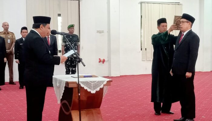 Wali Kota Pangkalpinang Lantik Budiyanto Jadi Pj Sekda
