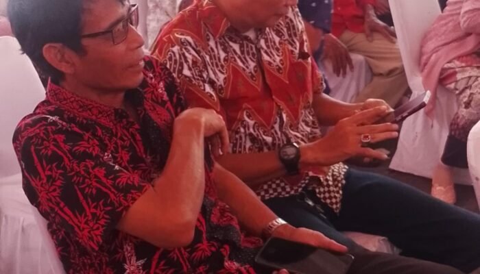 Ketua PWI Kota Tangerang Hadiri Pernikahan Fiyah dan Dedy, Sampaikan Doa dan Ucapan Selamat
