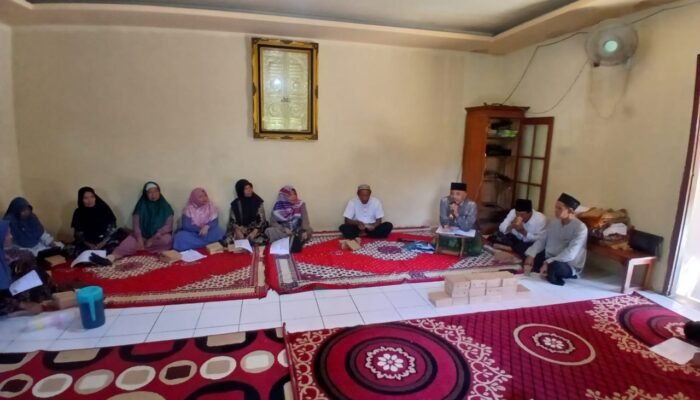 Puluhan Jamaah Ikuti Manasik Umroh Tahap Pertama Zahiya Ilma Wisata di Kunduran
