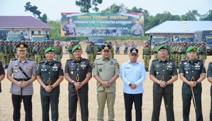 Bupati Tebo Hadiri Sertijab Danyonif TP 844/Ksatria Bhakti, Perkuat Sinergi TNI dan Pemda