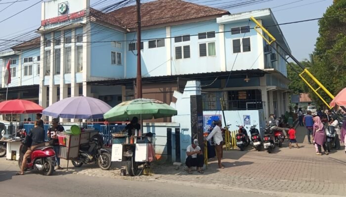Dugaan Pungutan dan Pelayanan Puskesmas Jawilan Disorot, Transparansi Tarif Dipertanyakan