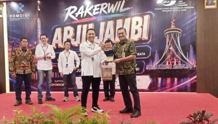 Ariansyah Buka Rakerwil APJII Jambi, Dorong Internet Murah hingga Pelosok