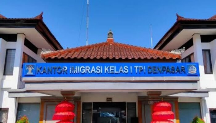 Buntut Dugaan Pungli dan Pemerasan WNA, KPK Geledah Imigrasi Denpasar