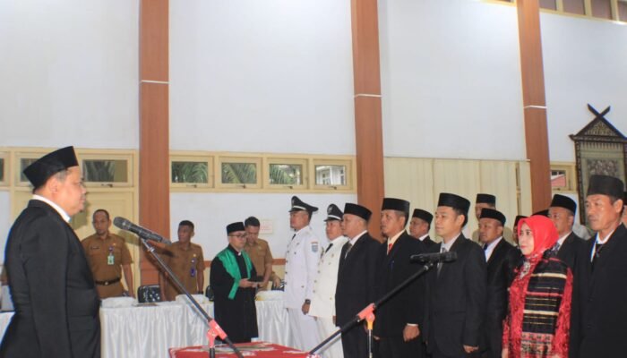Wabup Tri Lantik 37 Pejabat Eselon IV Pemkab Bungo, Tekankan Integritas dan Meritokrasi