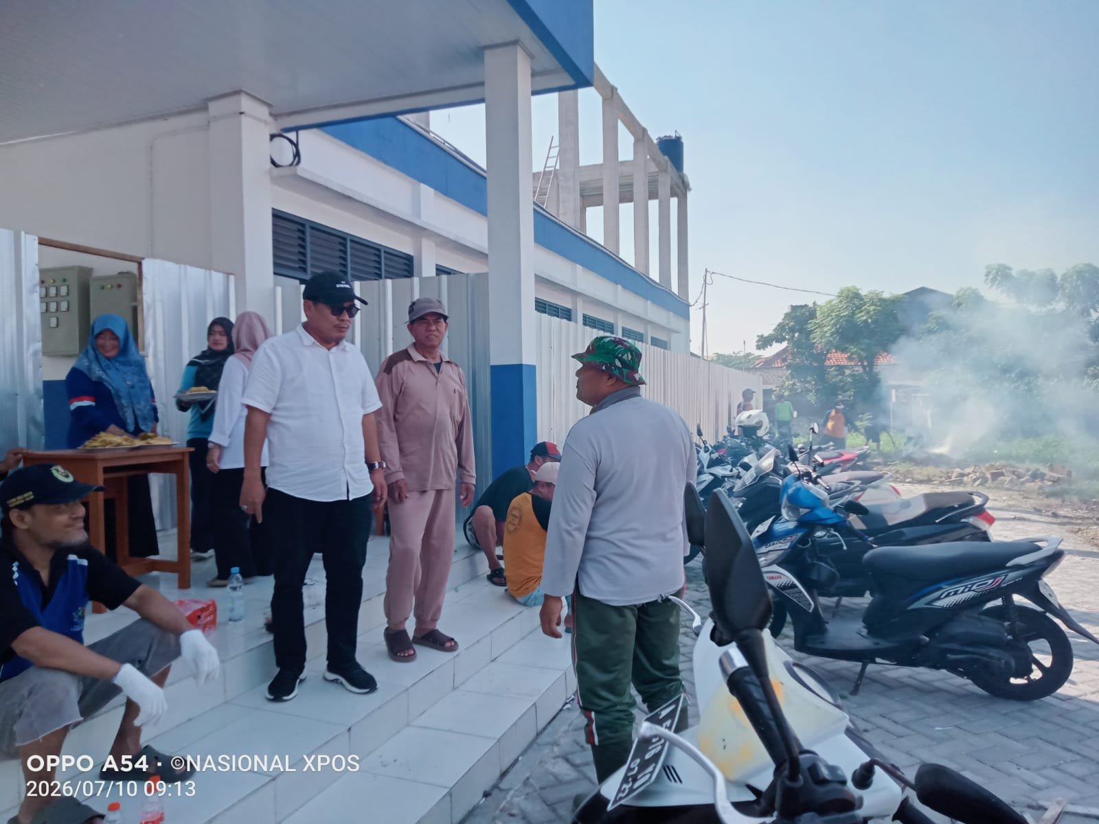 Kades Suka Asih Pimpin Kerja Bakti Sambut Operasional Perdana SMPN 8 Pasarkemis 1 IMG 20260710 WA0026