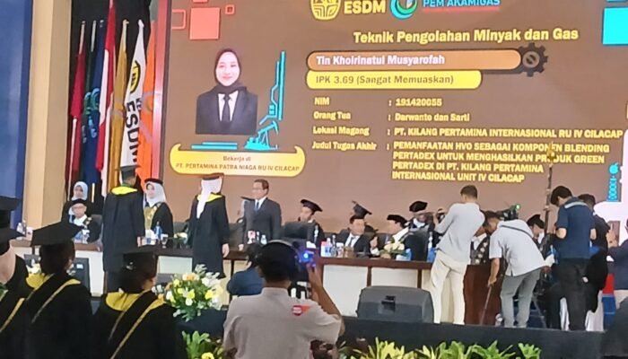 PEM Akamigas Kukuhkan 207 Lulusan, 40 Persen Direkrut Industri Sebelum Wisuda