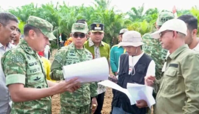 Cetak Sawah Rakyat Tebo Dipercepat, Bupati Agus dan Danrem 042/Gapu Tinjau Progres Program CSR