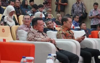 Al Haris Dampingi Fadli Zon Kuliah Umum di UNJA, Soroti Peran Budaya untuk Masa Depan Indonesia 5 IMG 20260802 WA0051