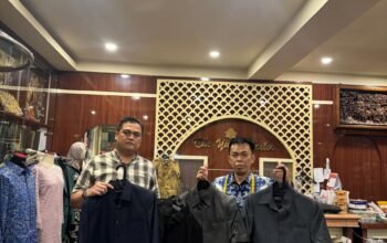 Di Tangerang Baju 55 Wakil Rakyat Rp1,14 Miliar, Woll Italy, Rp20,7 Juta per Orang! 4 IMG 20260811 WA0035 1