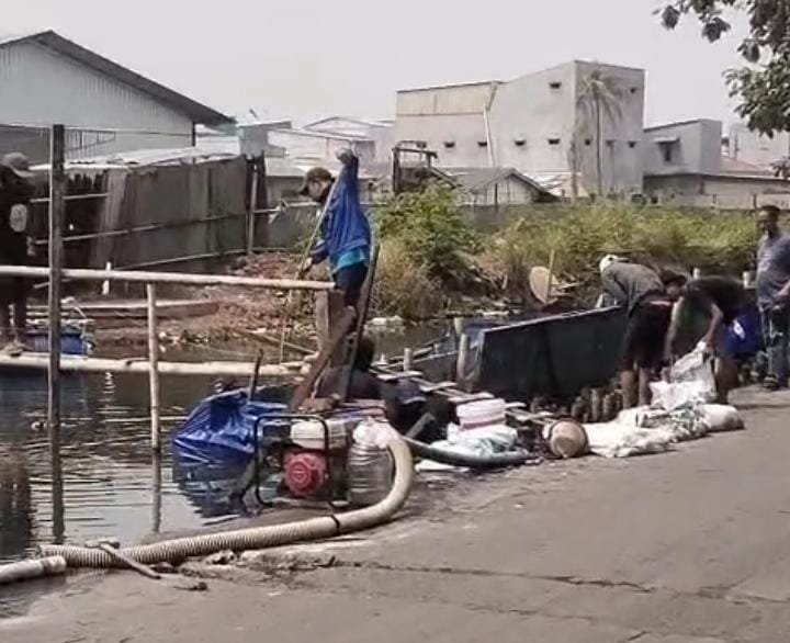 Warga Rawa Bamban Tolak Jembatan Akses Pabrik, Khawatir Aliran Kali Terganggu 1 IMG 20260812 WA0147