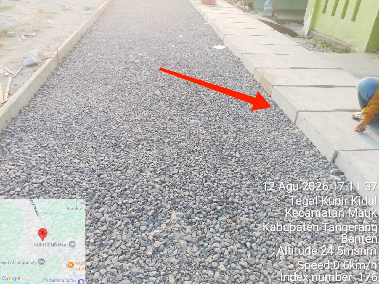 Jalan Rp268 Juta di Mauk Disorot, Cor Beton Diduga Tanpa Begisting dan Pengawasan Dipertanyakan 3 IMG 20260813 WA0158