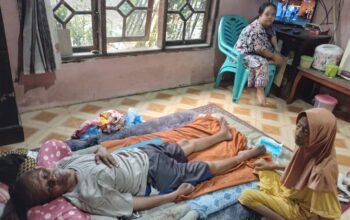 Solahudin 5 Tahun Terbaring karena Stroke, Keluarga Bertahan dari Jualan Air Isi Ulang 3 IMG 20260819 WA0033