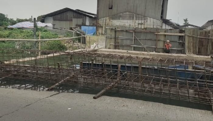 Jembatan Faliman Jaya Diduga Akses Pabrik, Warga Rawa Bamban Desak Pemerintah Turun Tangan