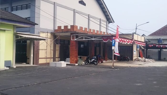 Proyek Rehab GSG Sindang Jaya Rp1,45 Miliar Disorot, Pekerja Diduga Tak Lengkapi APD
