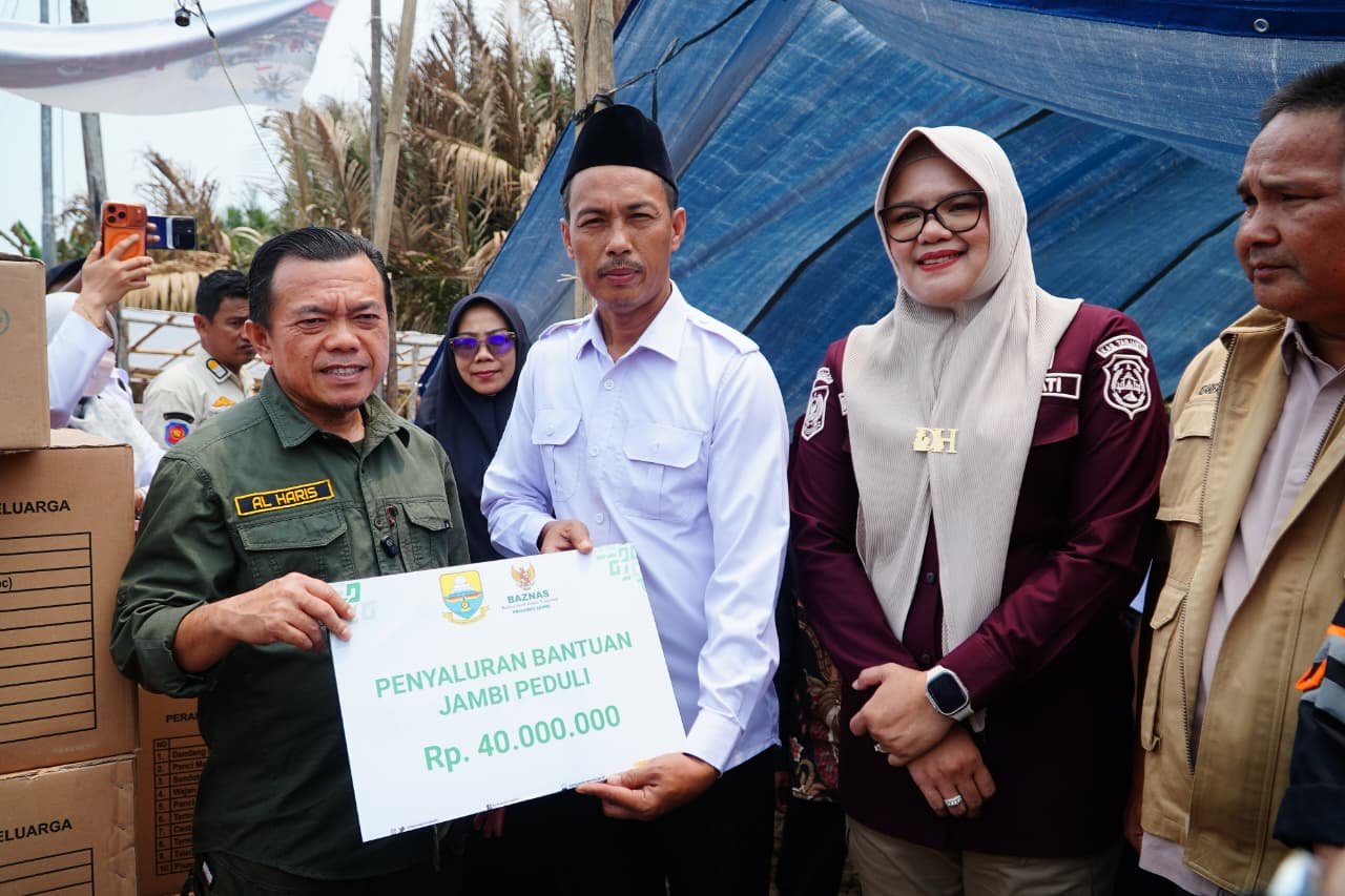Gubernur Al Haris Bantu Korban Kebakaran Lagan Tengah Bangun Rumah 1 IMG 20260828 WA0036