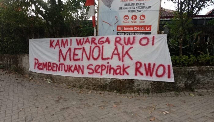 Warga Mekarsari Tolak Penunjukan Ketua RW 01, Percakapan Grup RT Jadi Sorotan