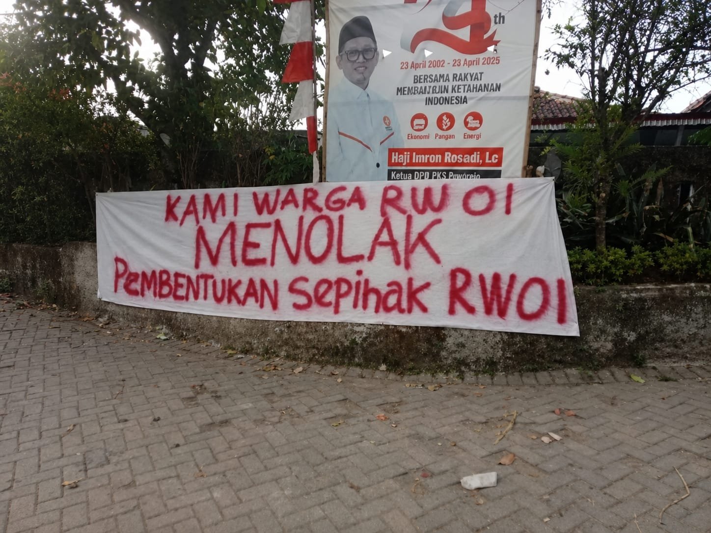 Warga Mekarsari Tolak Penunjukan Ketua RW 01, Percakapan Grup RT Jadi Sorotan 1 IMG 20260828 WA0056