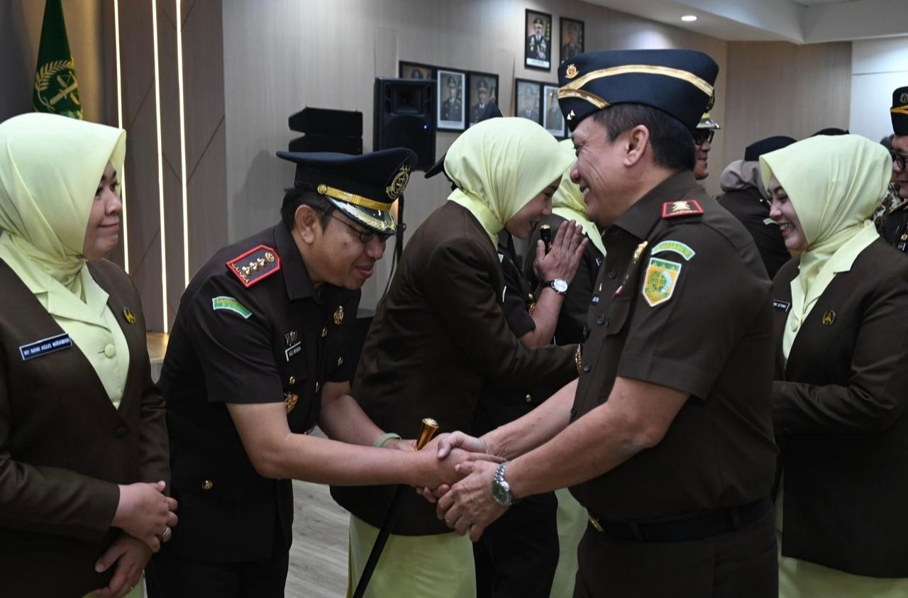 Mantan Kajari Gianyar Agus Wirawan Eko Saputro Resmi Dilantik Kajati Jabar Pimpin Kota Bogor 3 IMG 20260811 005701