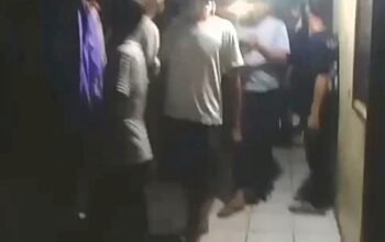 Prostitusi Online Rajeg Digerebek Warga, Kontrakan di Kampung Larang Diduga Jadi Sarang Maksiat 5 Screenshot 20260802 163919 1
