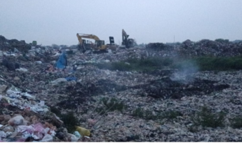 11,4 Miliar untuk Jalan TPA Jatiwaringin, Saat Asap Masih Mengepul 3 jATI WARINGIN