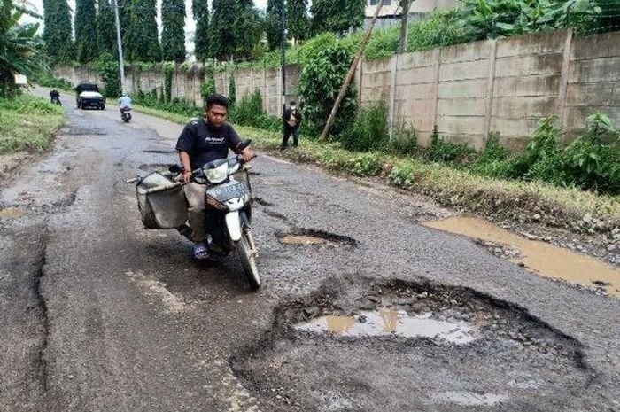 Jalan di Tangerang Gampang Rusak ?, BPK Catat 75 Proyek Jalan di Tak Sesuai Spesifikasi Kontrak 1 lampungjpg 20230502023313