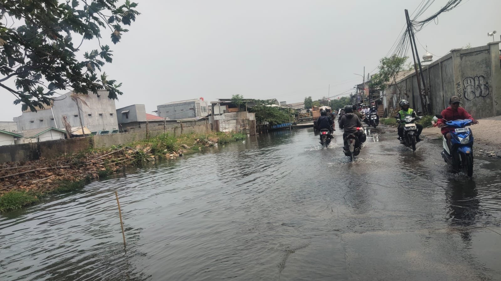 Proyek Jembatan Jakarta–Tangerang Disorot, Izin dan Pengawasan Dipertanyakan 1 IMG 20260922 WA0030