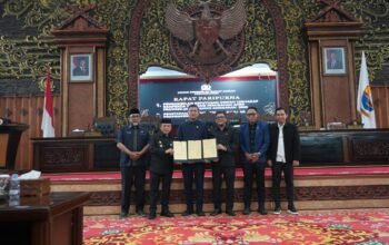 Perubahan APBD Jambi 2026 Disepakati, Al Haris dan DPRD Teken Nota Kesepakatan 4 IMG 20261001 WA0074