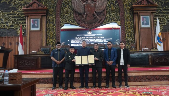 Perubahan APBD Jambi 2026 Disepakati, Al Haris dan DPRD Teken Nota Kesepakatan