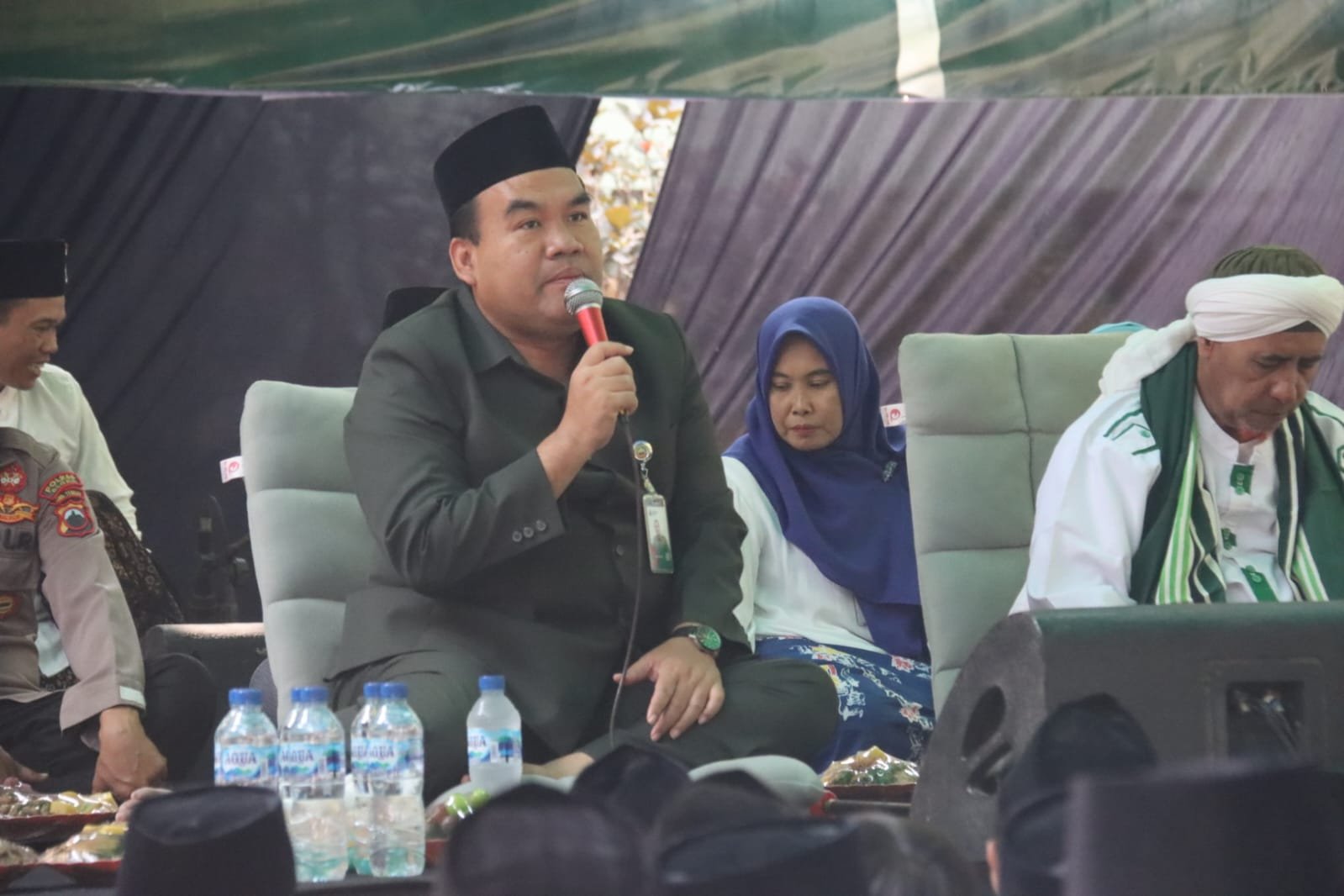 Dari Bocah Desa Jadi Bupati, Arief Rohman Bikin Kagum Siswa SMPN 2 Blora 1 IMG 20261009 WA0002