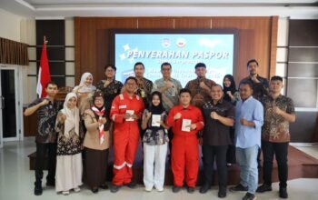 Pemkab Blora Fasilitasi Paspor, 2 Siswa SMK Migas Cepu Siap Go Internasional 4 IMG 20261017 WA0014