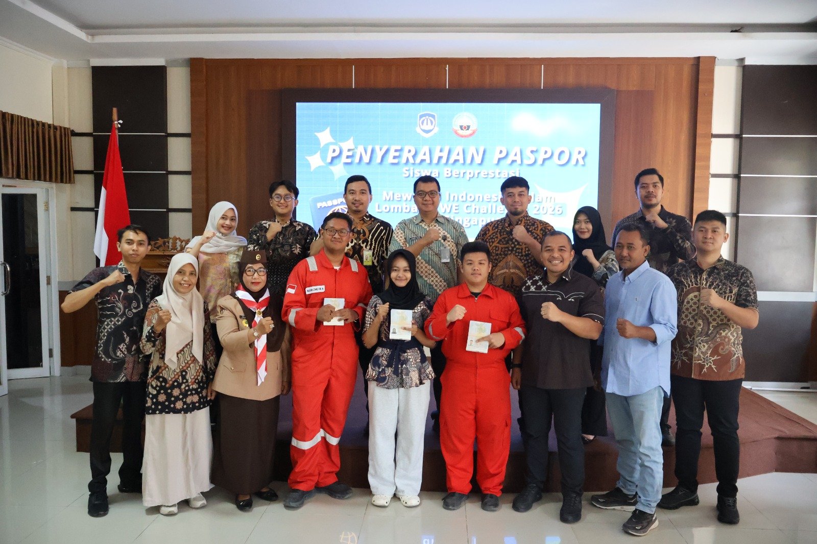 Pemkab Blora Fasilitasi Paspor, 2 Siswa SMK Migas Cepu Siap Go Internasional 1 IMG 20261017 WA0014