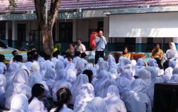 Smart Parking Pangkalpinang Disosialisasikan ke Siswa SMAN 1, Dishub Dorong Parkir Digital 5 IMG 20261019 WA0029