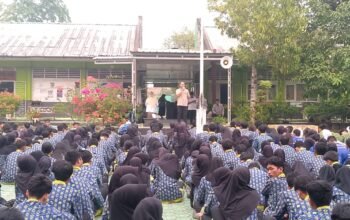 Hadiri Sosialisasi di SMADA, Kadishub Efran Ajak Pelajar Pangkalpinang Jadi Pelopor Smart Parking 6 IMG 20261021 WA0006
