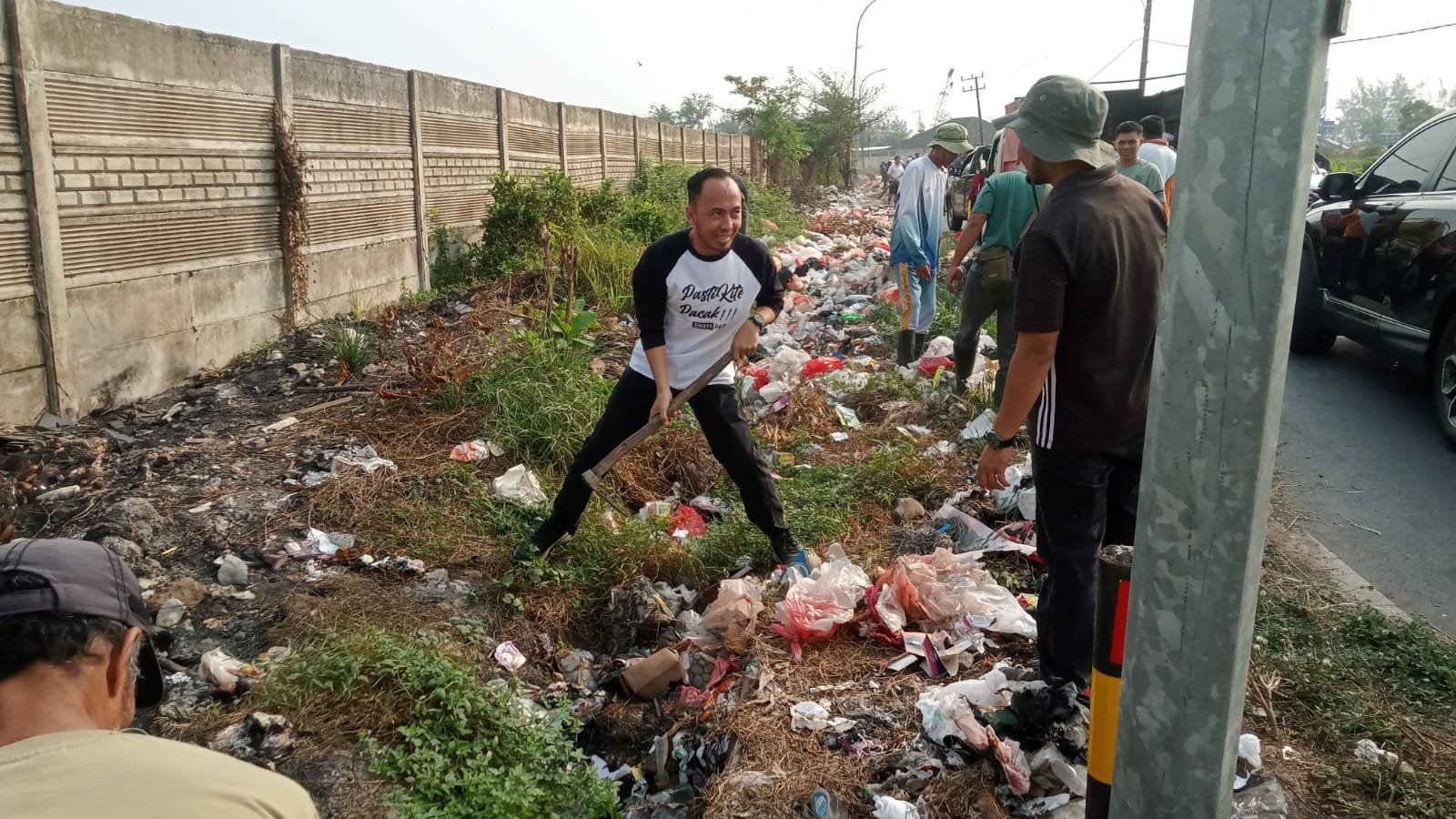 Gempur Sampah Liar di Kawasan TPI,Syarli Novriansyah Ajak Warga Jaga Kebersihan Kota 4 IMG 20261023 WA0007
