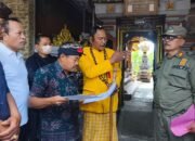 Satpol PP Bangli Bongkar Kanopi dan Tembok di Jalan Usaha Tani Tegalalang 11 IMG 20261024 WA0007