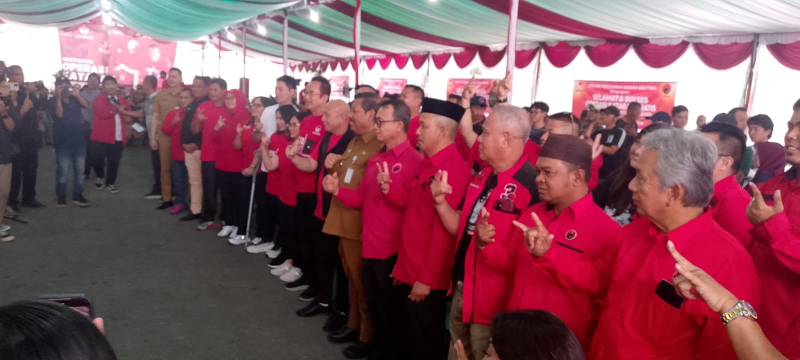 "Ini Luar Biasa", Walikota Prof Saparudin Apresiasi Operasi Katarak Gratis PDI-P dan Rudi Center 4 IMG 20261026 WA0030