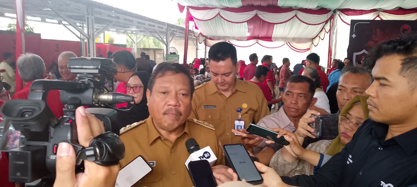 "Ini Luar Biasa", Walikota Prof Saparudin Apresiasi Operasi Katarak Gratis PDI-P dan Rudi Center 1 IMG 20261026 WA0032