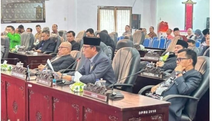 Seragam Sekolah Gratis Bungo Dibatalkan, Abdul Qodir Soroti Surat Disdikbud