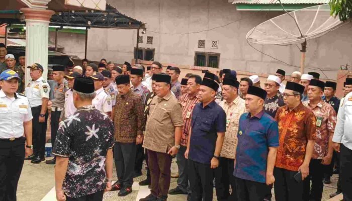 Ketua DPRD Bungo Hadiri Pelepasan Jenazah Kadishub H.M. Zen